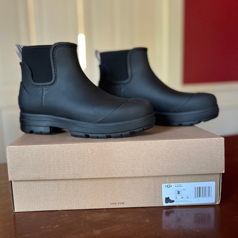 NWT UGG Women's Droplet Lug-Sole Waterproof Rain Boots